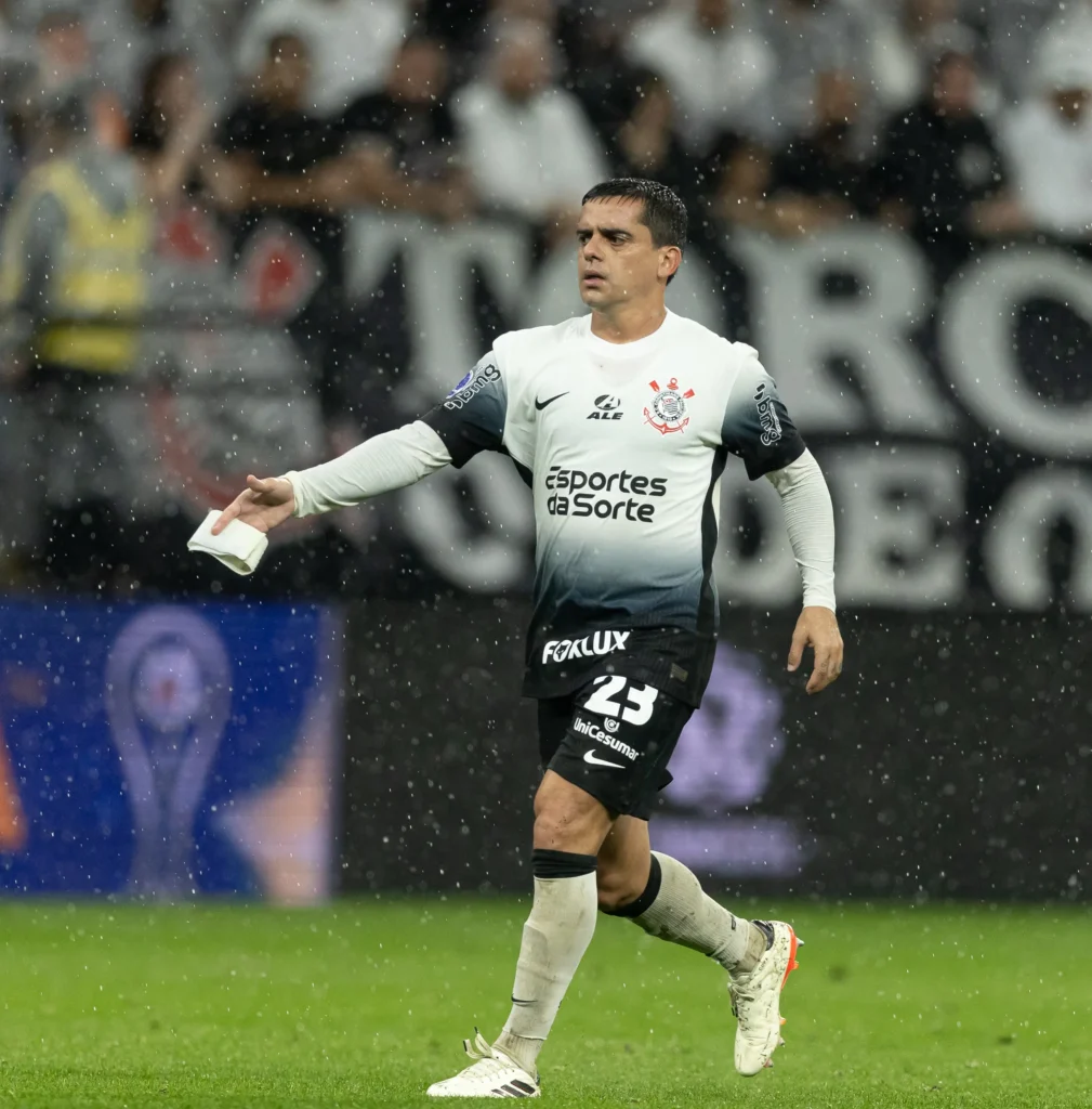 Fagner se despede do Corinthians: "É o momento de respirar novos ares 1 fagner